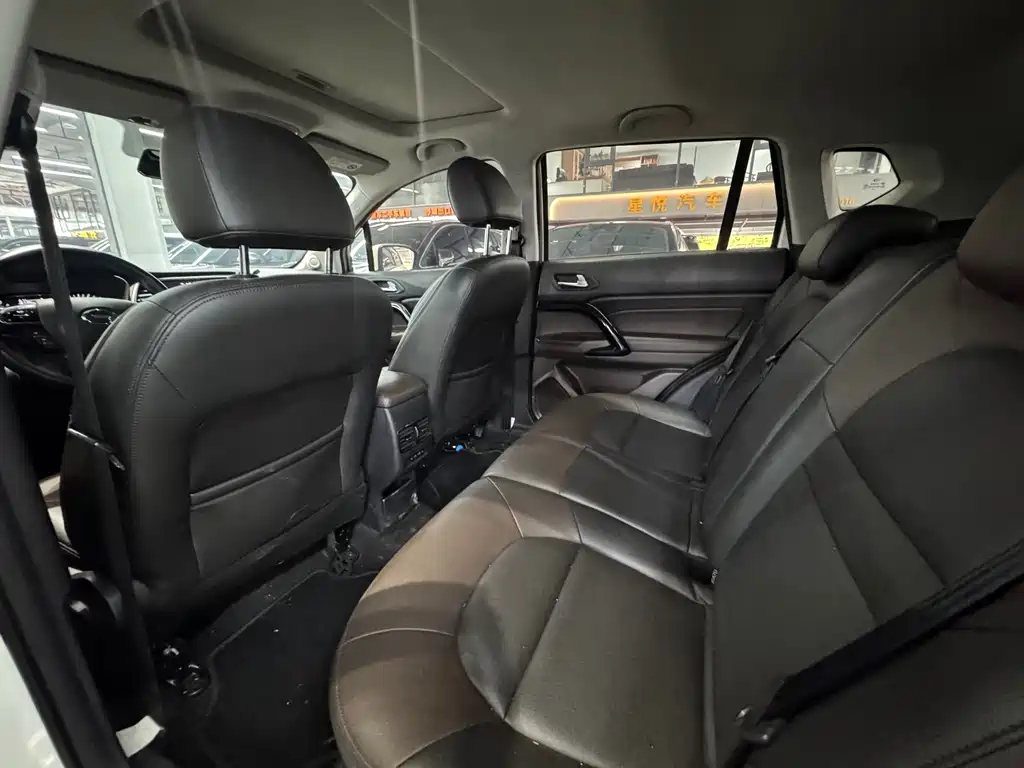 GAC Motor GS4 Hybrid — миниатюра 8