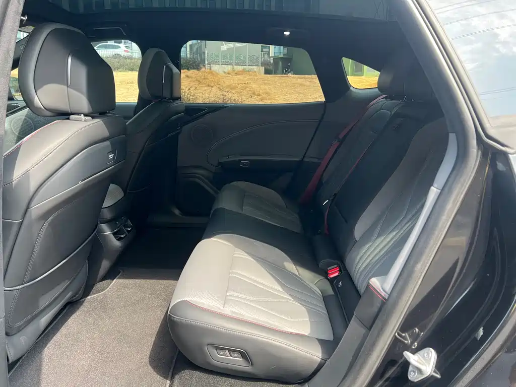 ZEEKR EXTREME KRYPTON 007