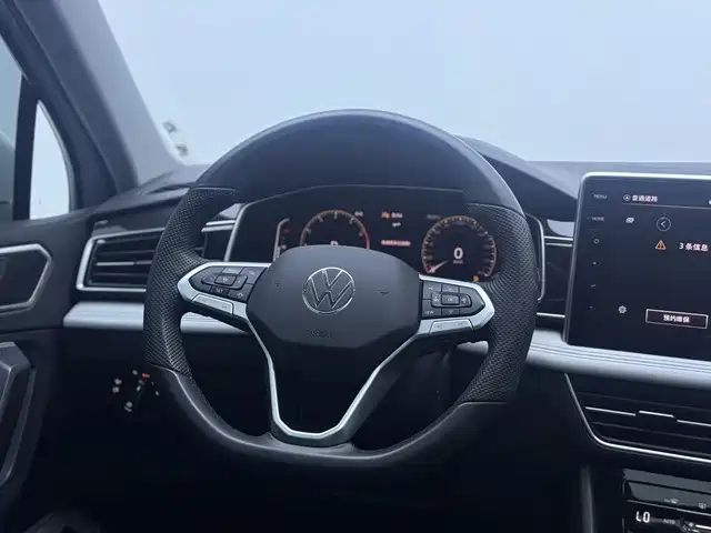 Volkswagen Tiguan L — миниатюра 13