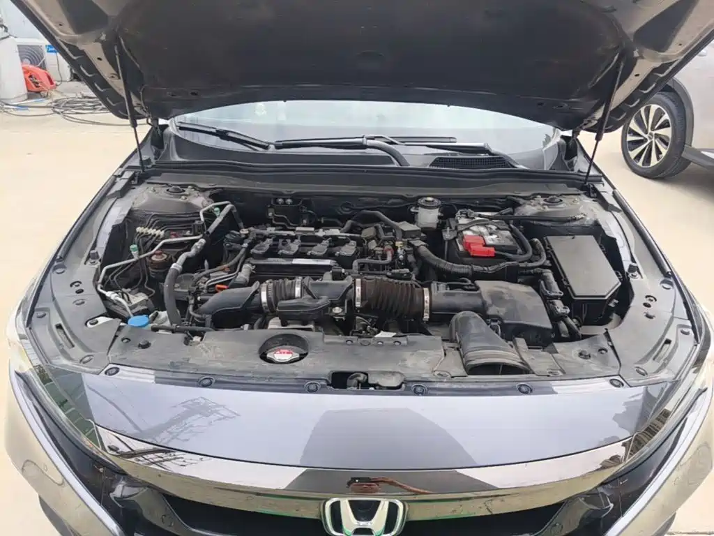 Honda Accord — миниатюра 20