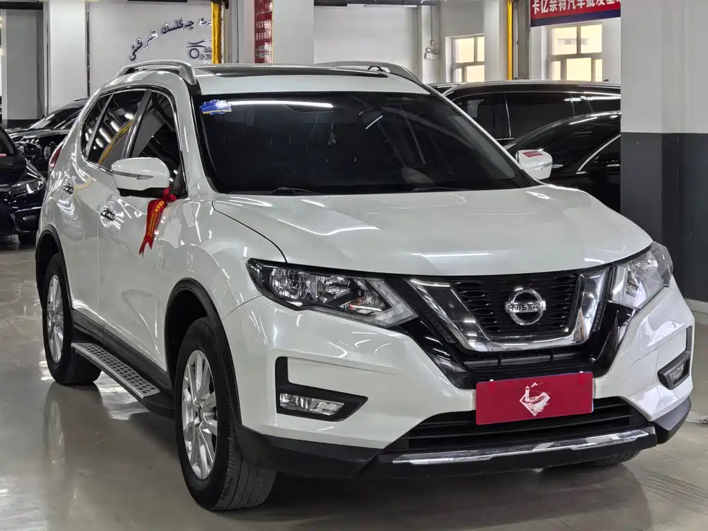 Nissan X-Trail — миниатюра 3