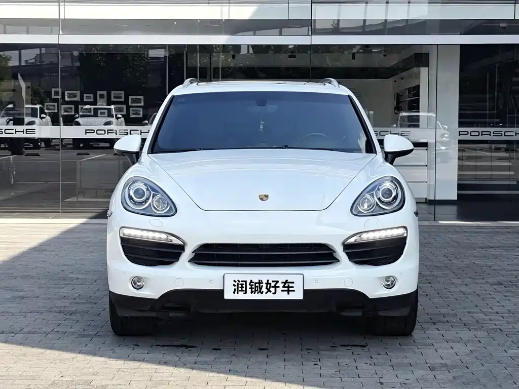 Porsche Cayenne — миниатюра 2