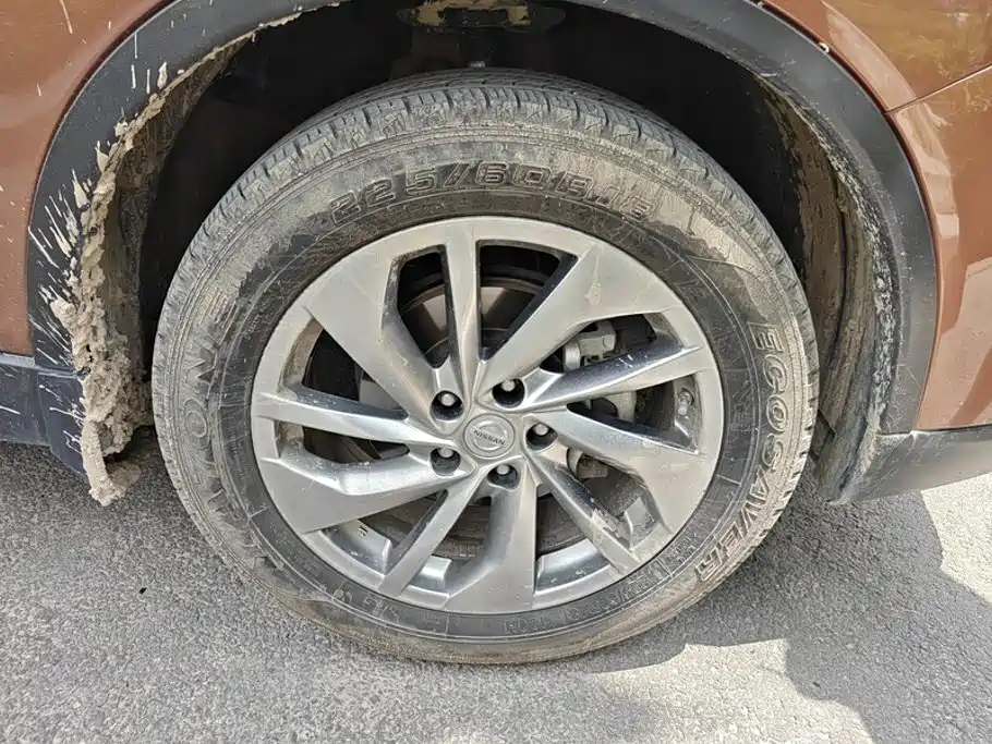 Nissan X-Trail — миниатюра 6