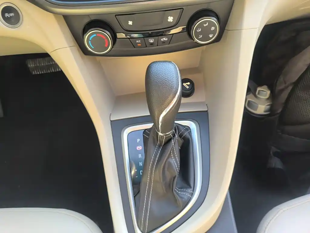 Buick Excelle — миниатюра 14