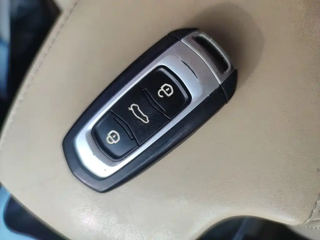 Geely Emgrand — миниатюра 13