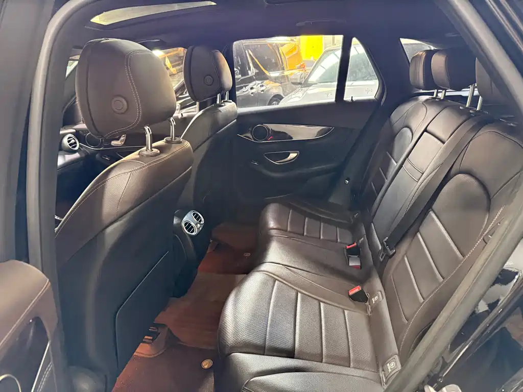 Mercedes-Benz GLC — миниатюра 7