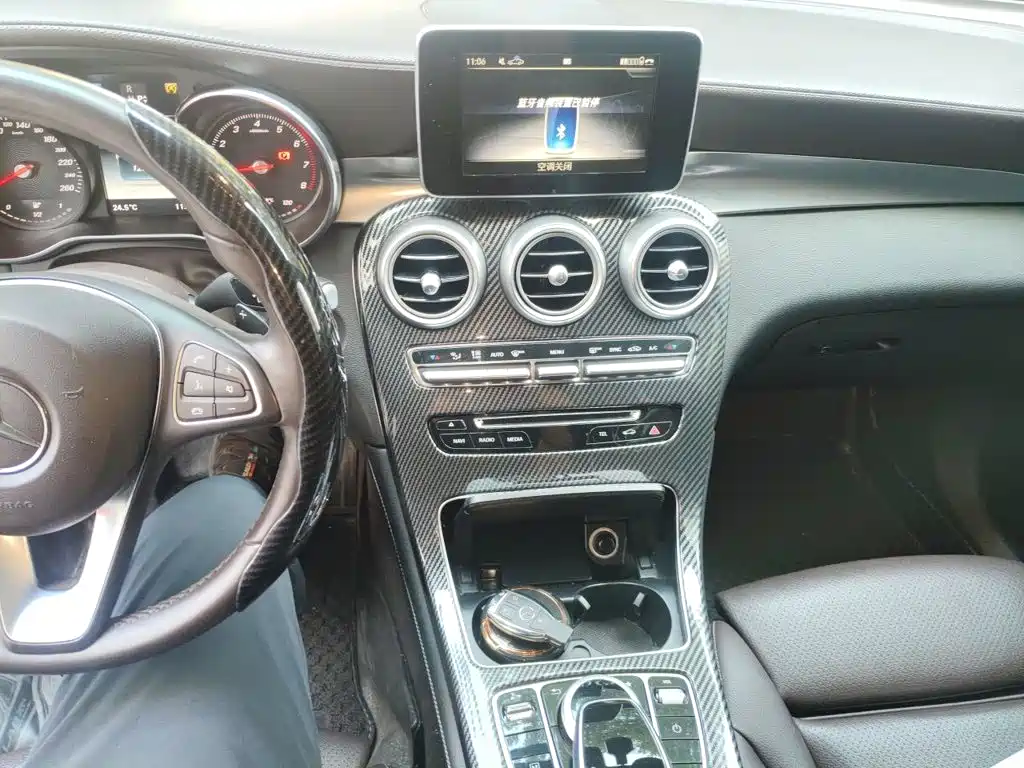 Mercedes-Benz GLC — миниатюра 9