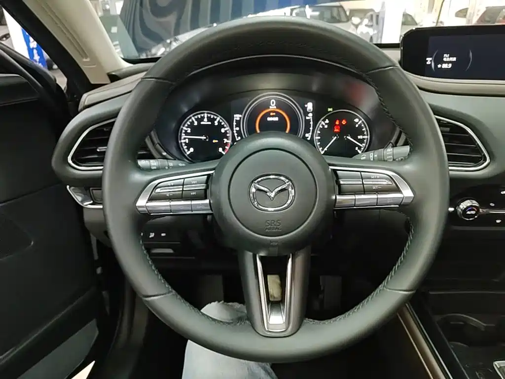 Mazda CX-30 — миниатюра 11