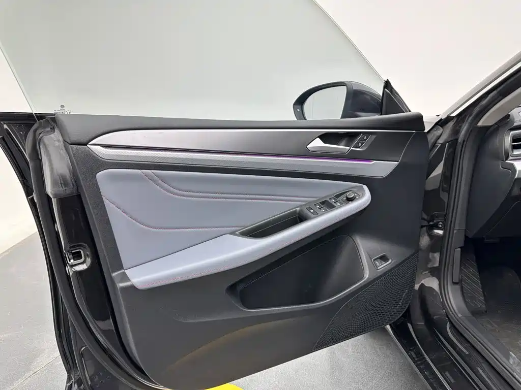 Volkswagen Lamando — миниатюра 14