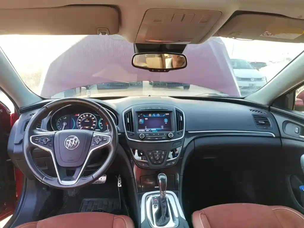 Buick Regal — миниатюра 10