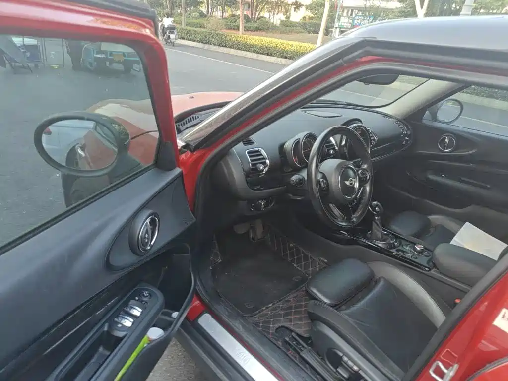 MINI Mini Clubman — миниатюра 12