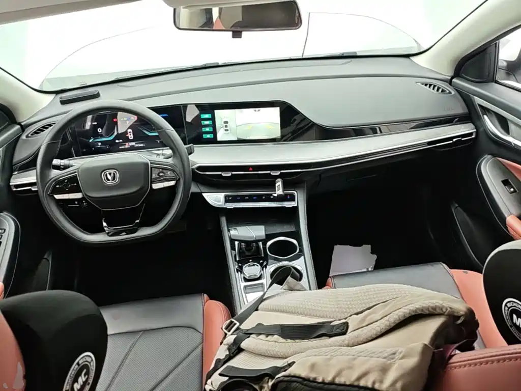 Changan Eado — миниатюра 10