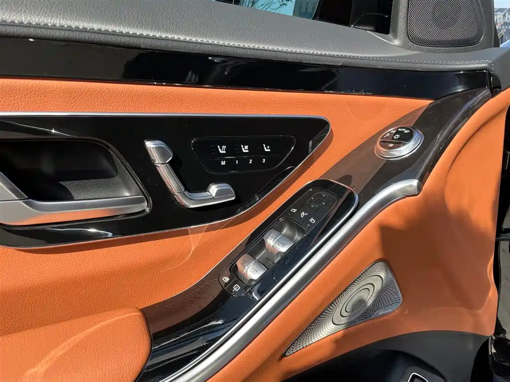 MERCEDES-BENZ S CLASS