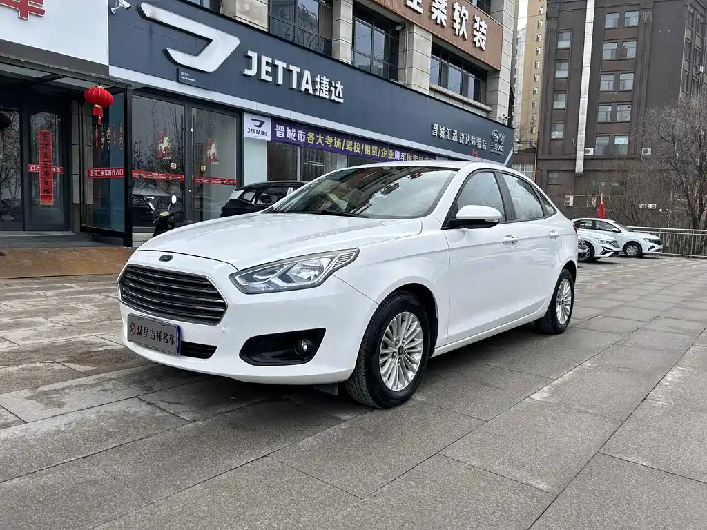 Ford Escort 2015 1.5L AT Comfort