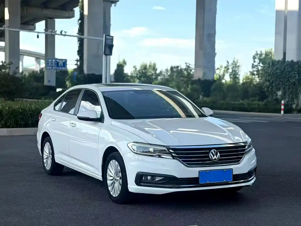 Volkswagen Lavida — миниатюра 3