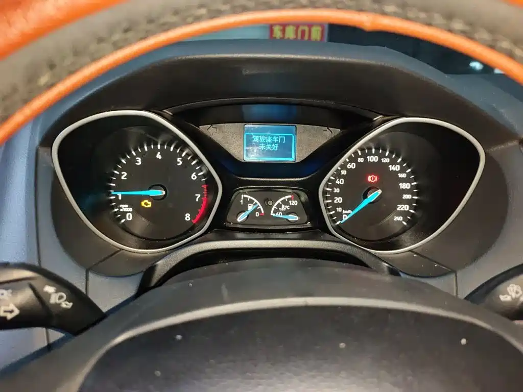 Ford Focus — миниатюра 7