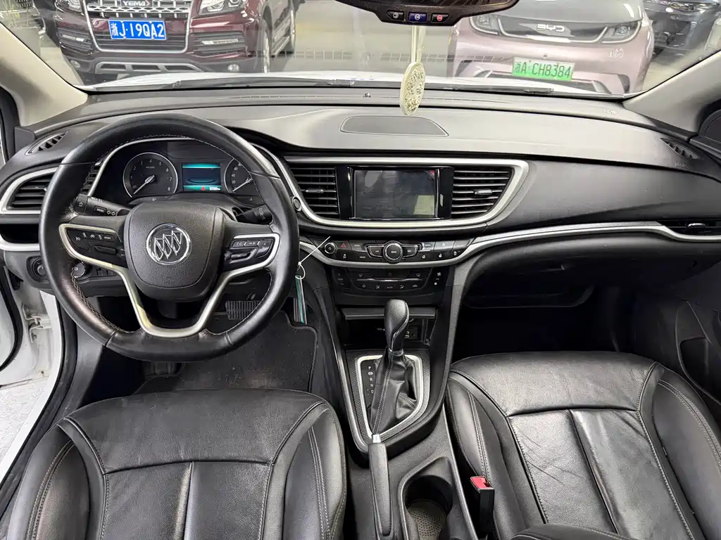 Buick Excelle — миниатюра 7