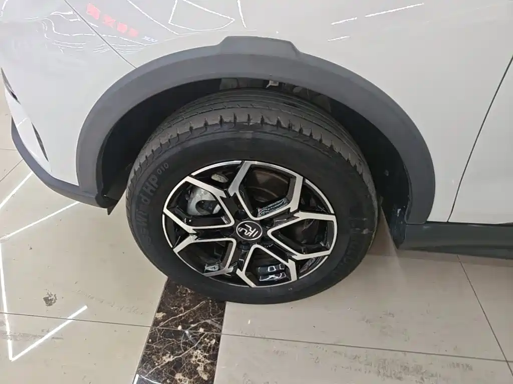 BYD Yuan Pro — миниатюра 23