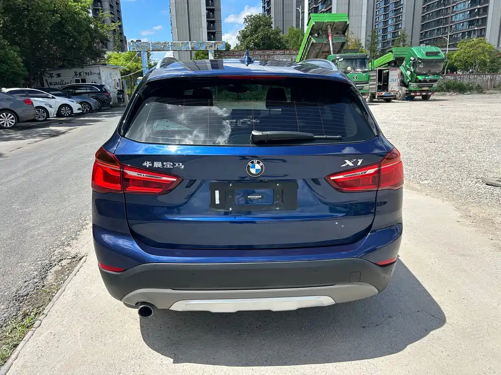 BMW X1 — миниатюра 7