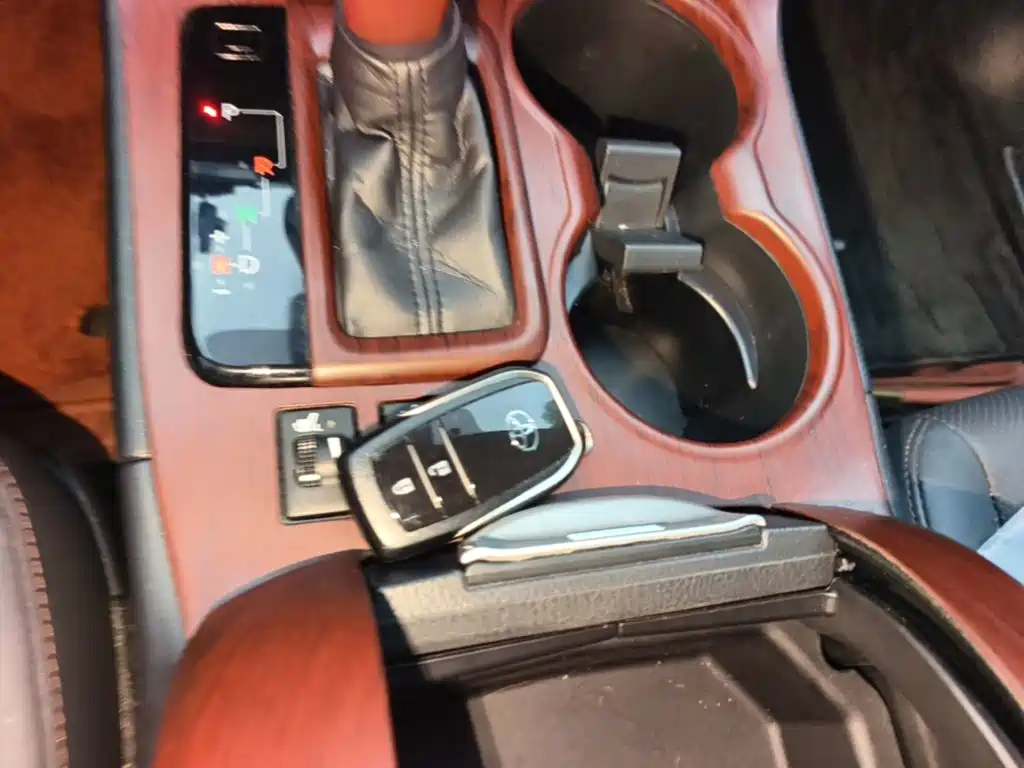 Toyota Highlander — миниатюра 13