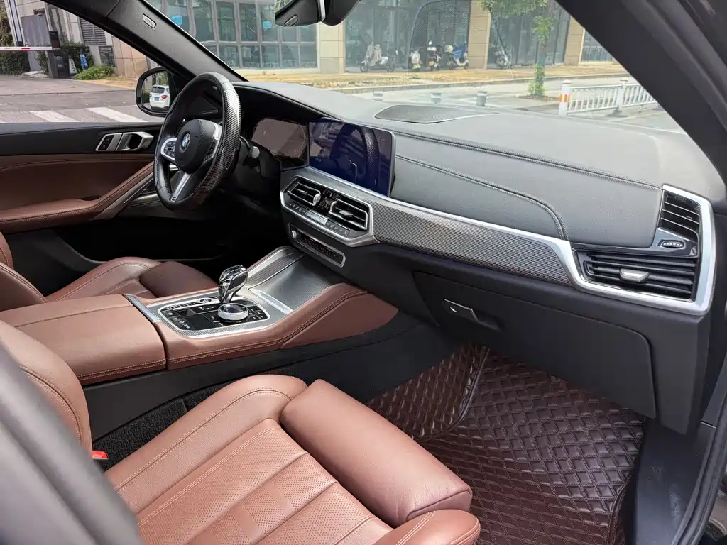 BMW X6 — миниатюра 11
