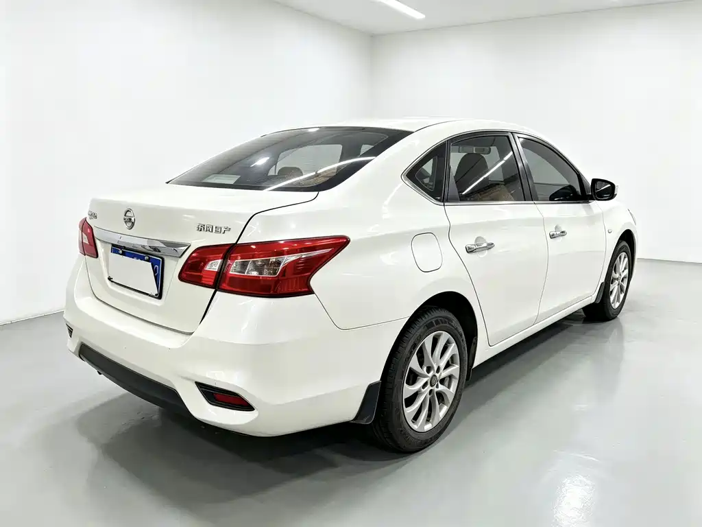 Nissan Sylphy — миниатюра 7