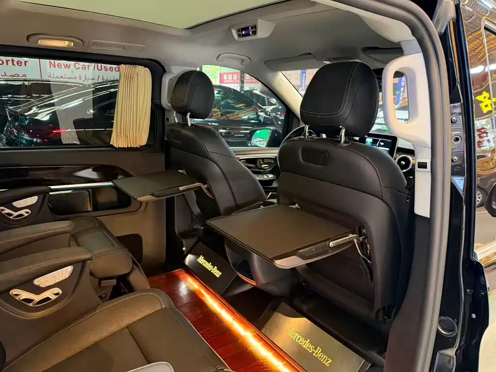 Mercedes-Benz V-Class — миниатюра 8