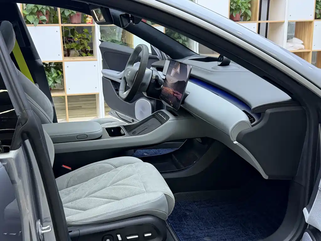 NIO ET5T — миниатюра 14