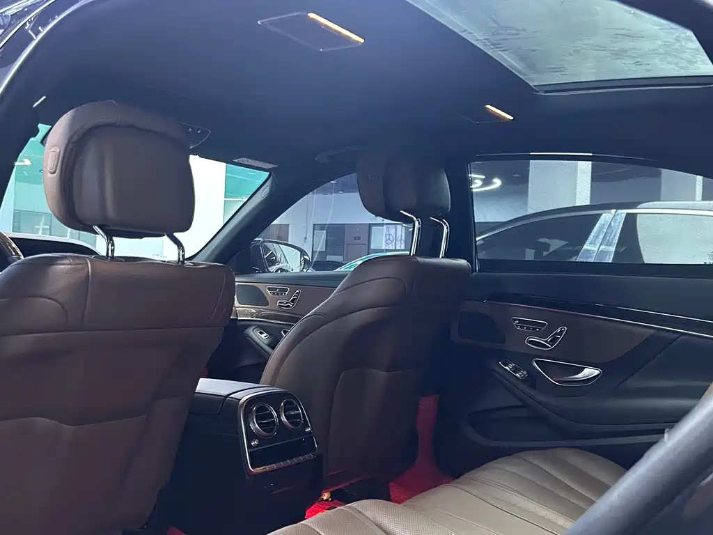 Mercedes-Benz S-Class — миниатюра 6