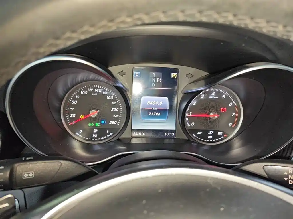 Mercedes-Benz C-Class — миниатюра 8