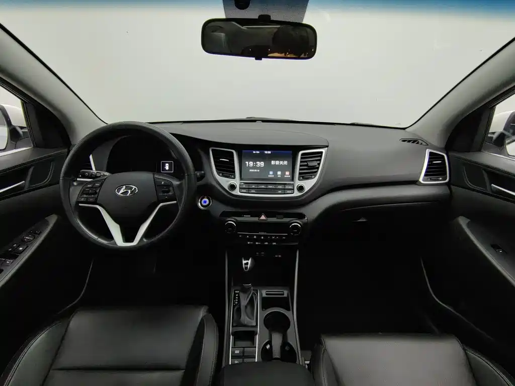 Hyundai Tucson — миниатюра 5