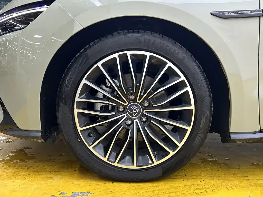BYD Han — миниатюра 9