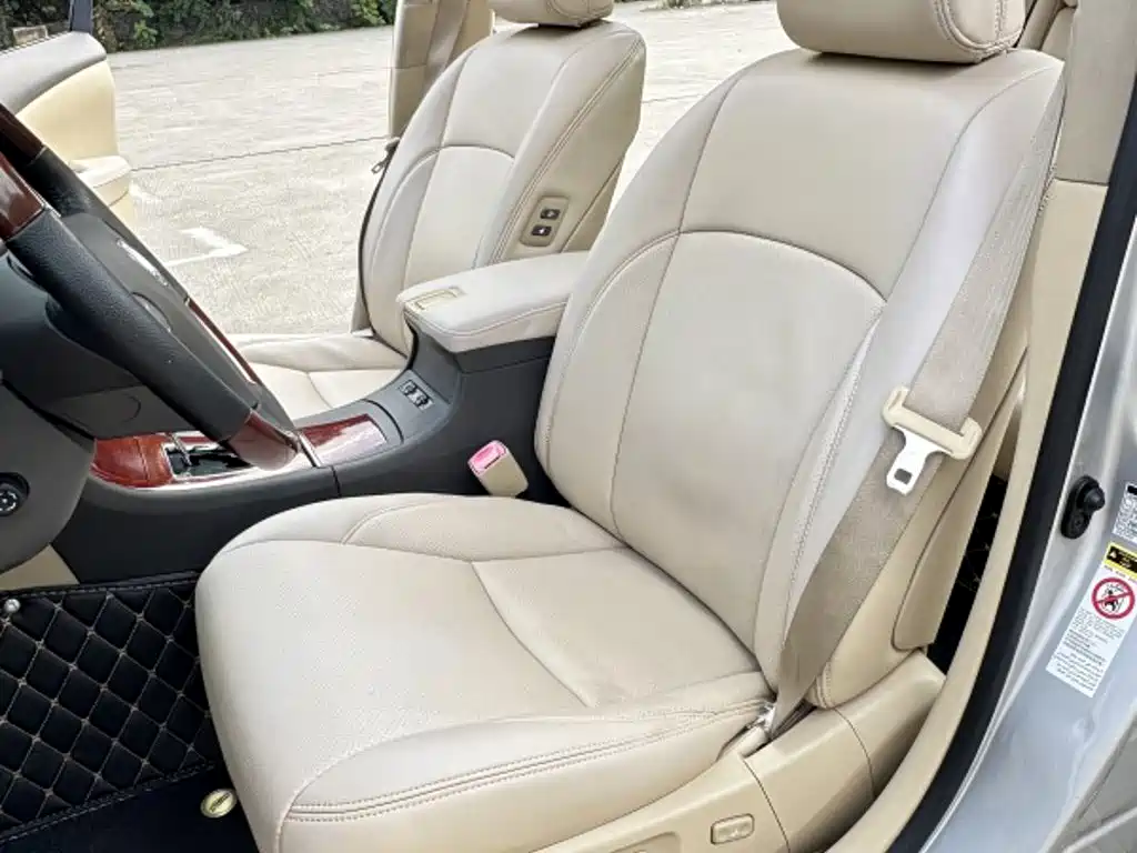 Lexus ES — миниатюра 9