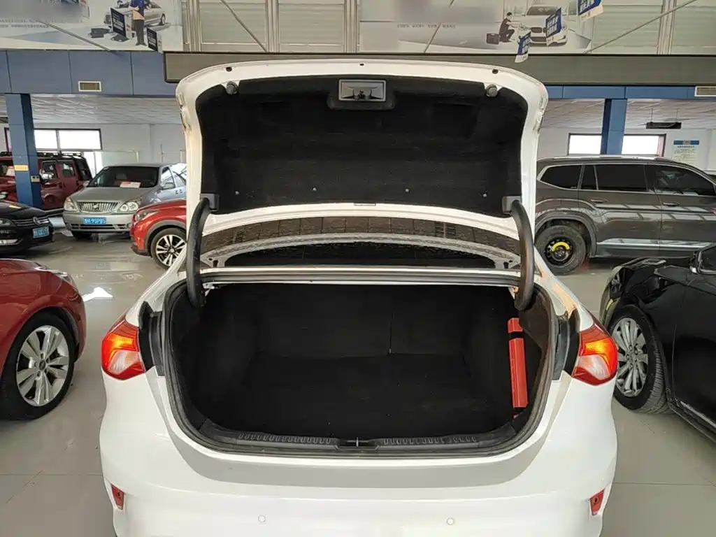 Ford Focus — миниатюра 15