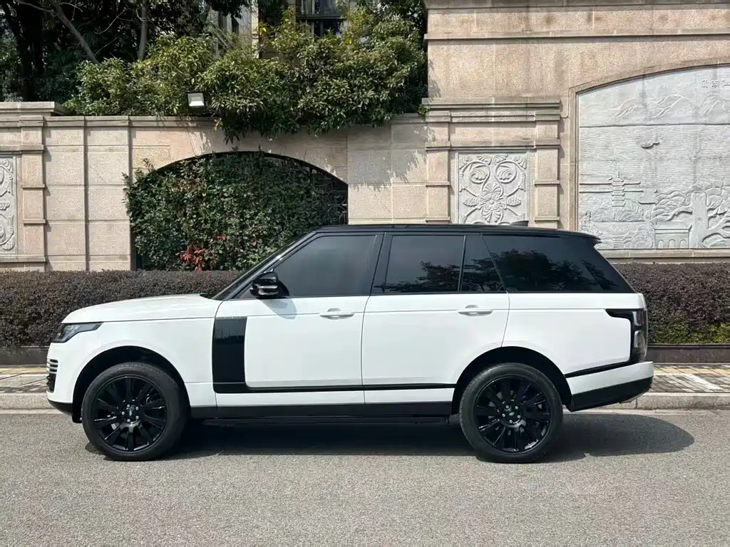 Land Rover Range Rover — миниатюра 9