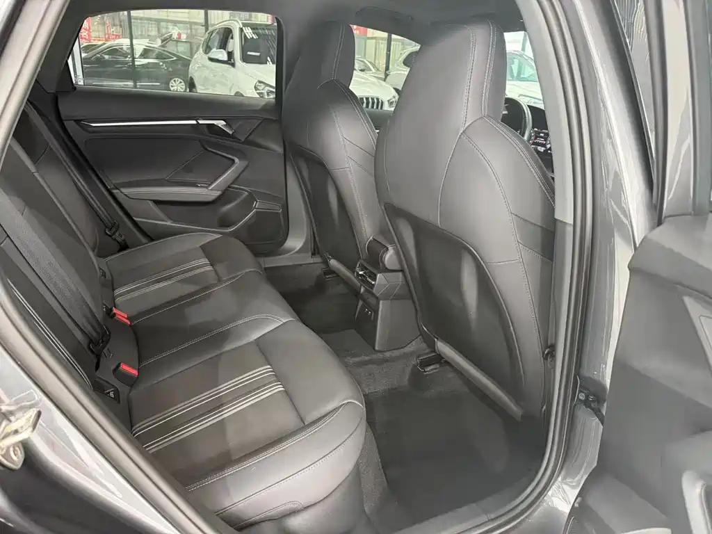 Audi A3 — миниатюра 9