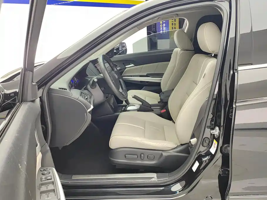 Honda Crosstour — миниатюра 9