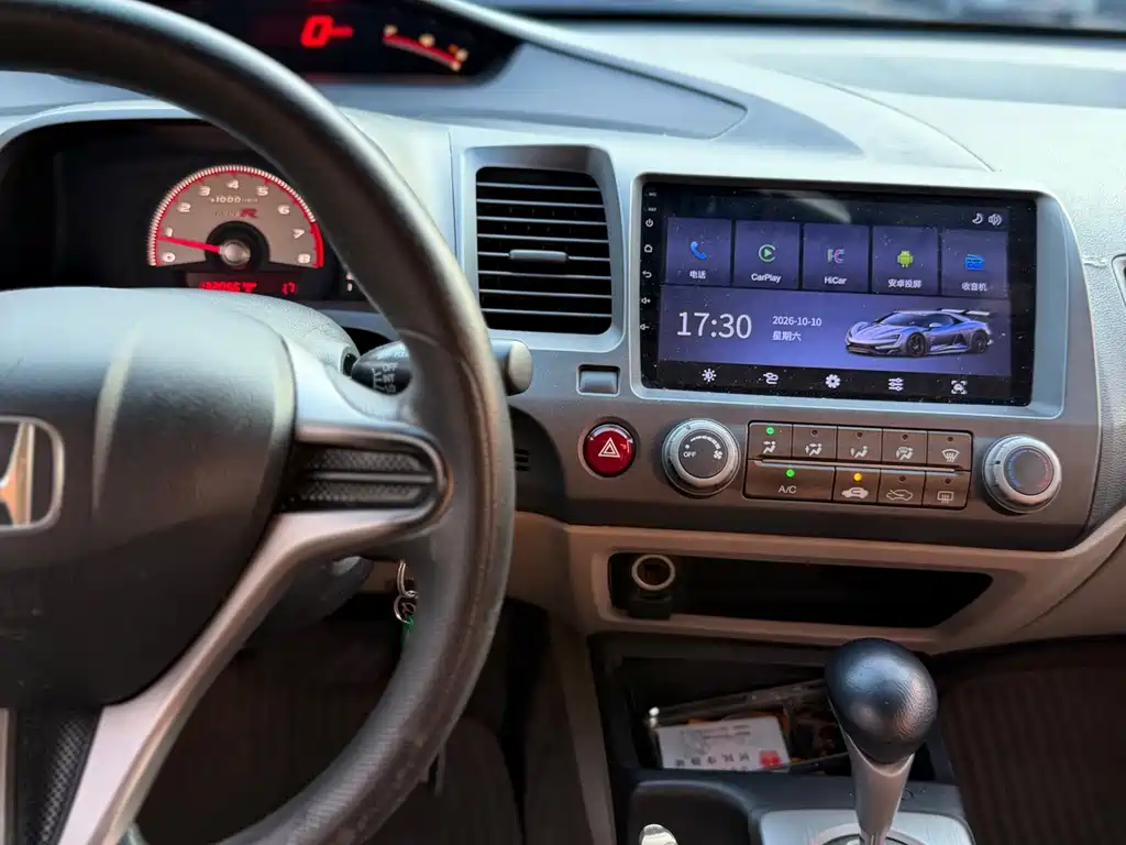 Honda Civic — миниатюра 18