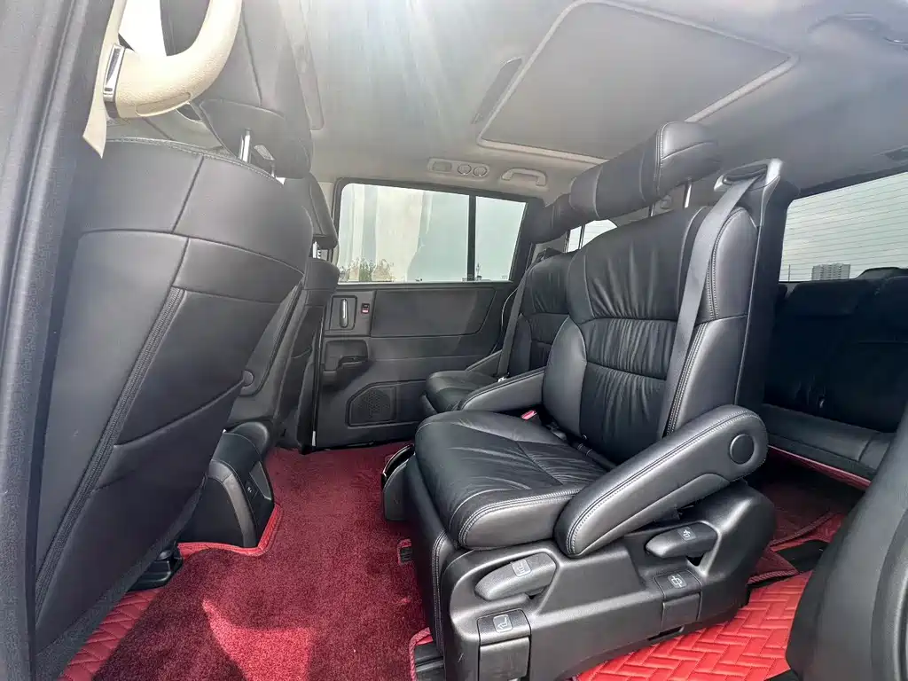 Honda Odyssey — миниатюра 6
