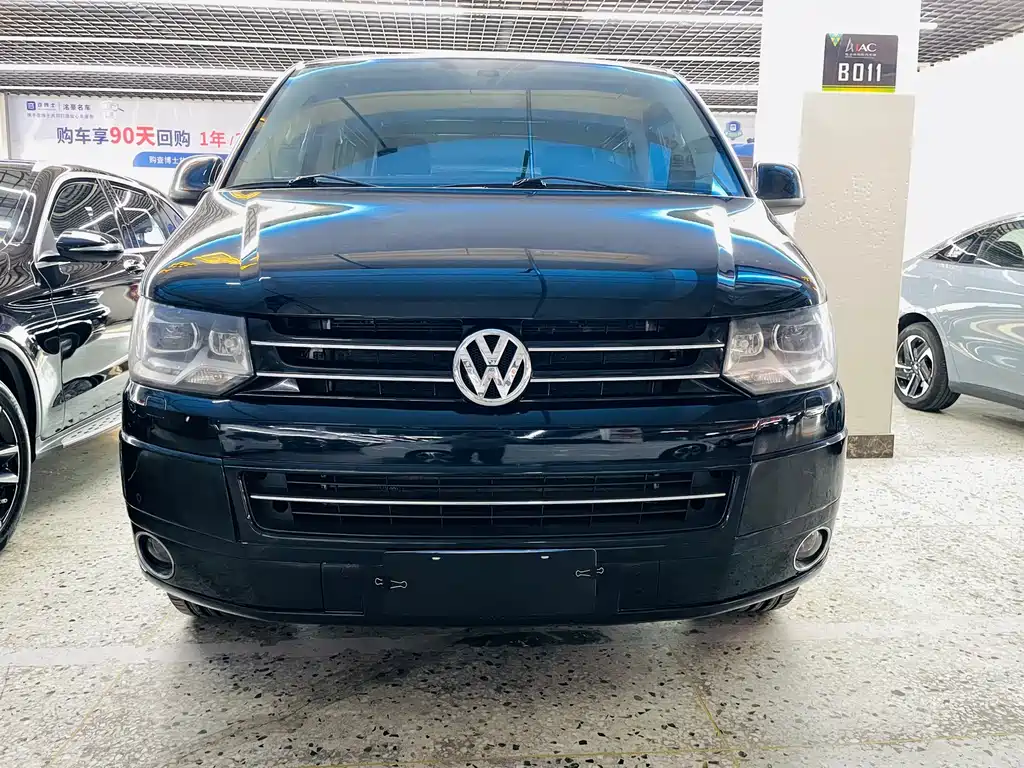 Volkswagen Multivan 2013