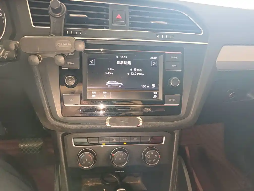 Volkswagen Tiguan L — миниатюра 13