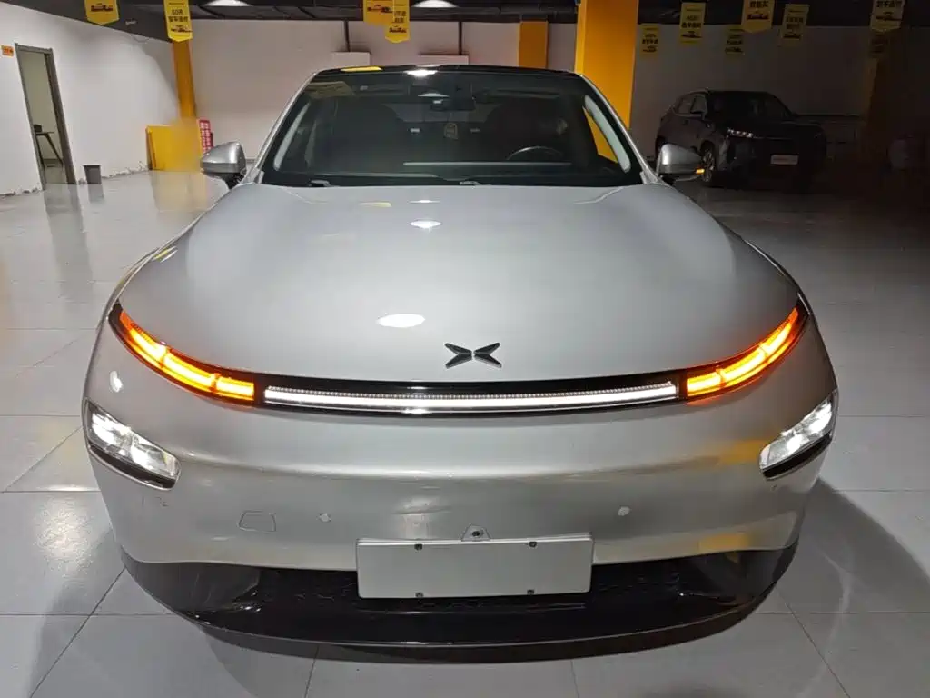 XPeng P7 — миниатюра 3