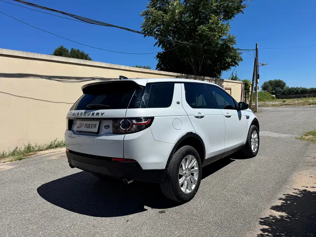 Land Rover Discovery Sport — миниатюра 4