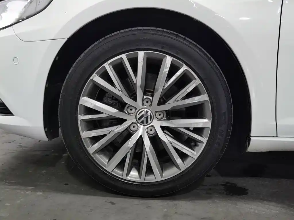 Volkswagen CC — миниатюра 17