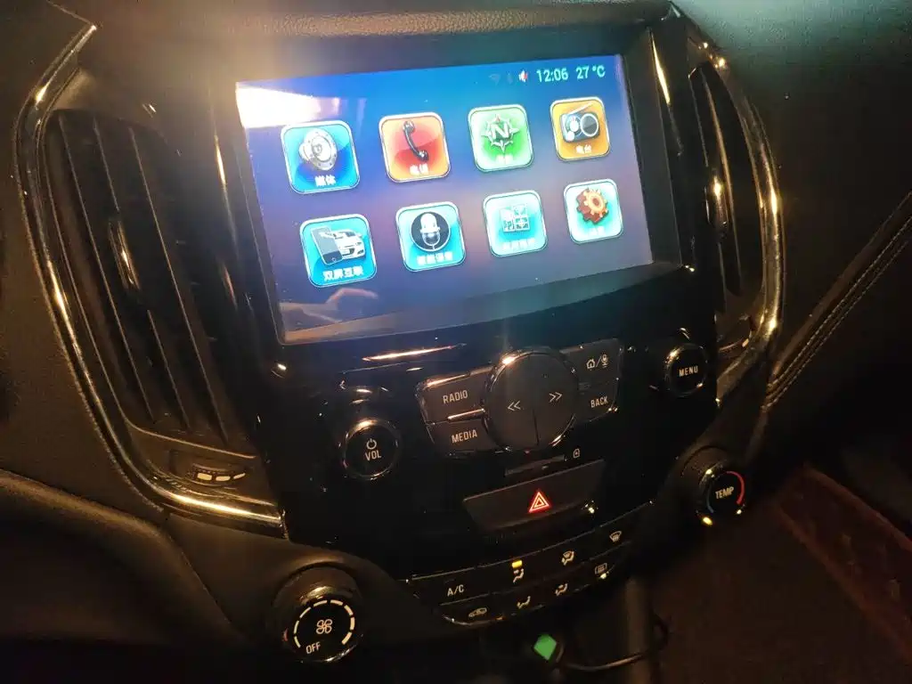 Chevrolet Cruze — миниатюра 9