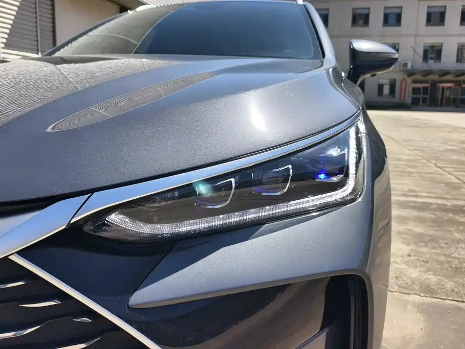 BYD Tang New Energy — миниатюра 5