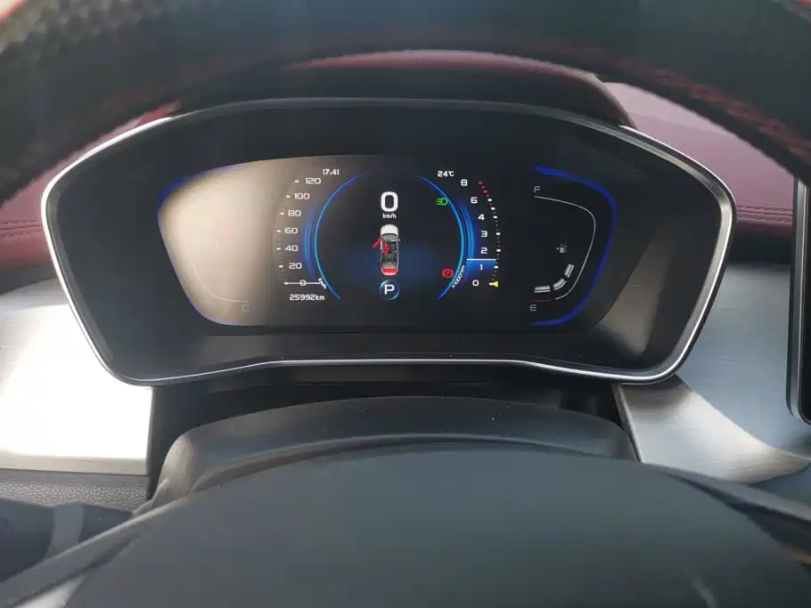 Geely Binyue — миниатюра 14