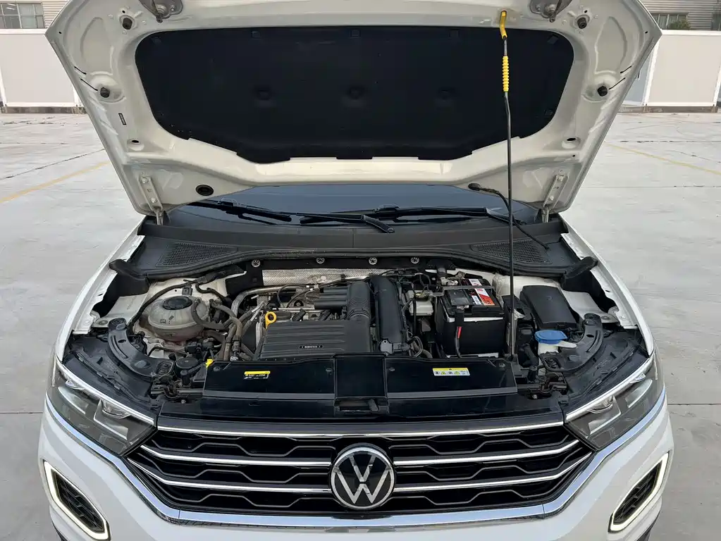Volkswagen T-Roc — миниатюра 16
