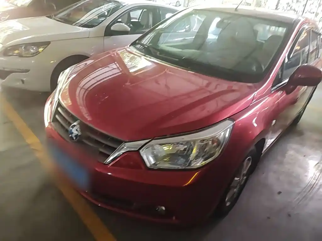 Venucia R50