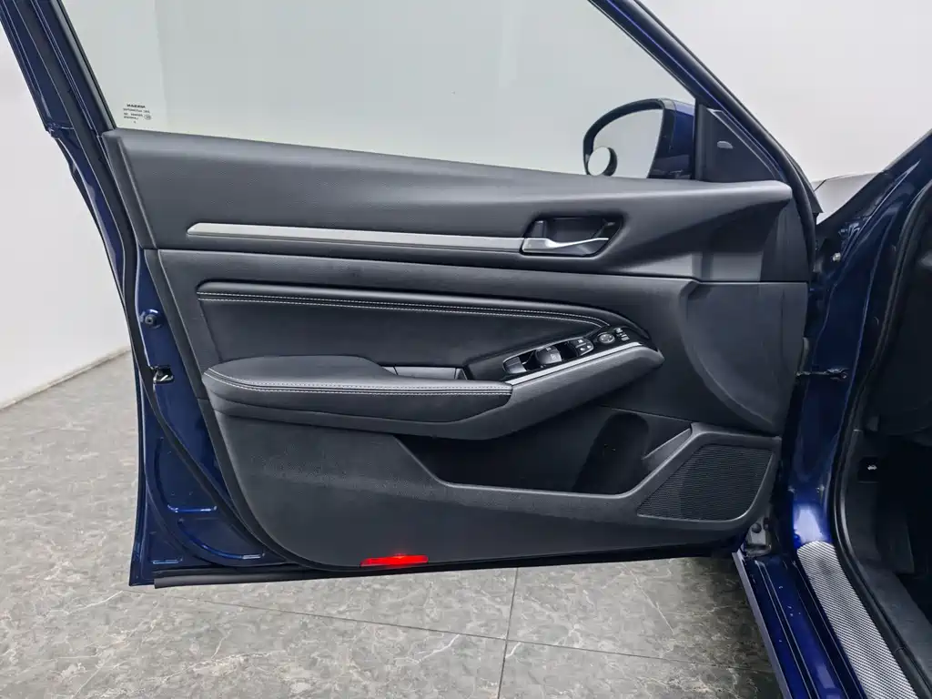 Nissan Teana — миниатюра 19